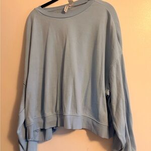 H&M Women's Light Blue Sweatshirt